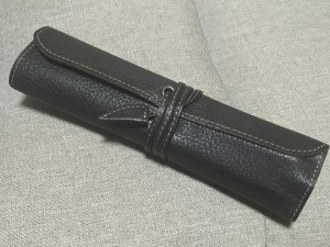 土屋鞄 トーンオイルヌメ・ロールペンケース