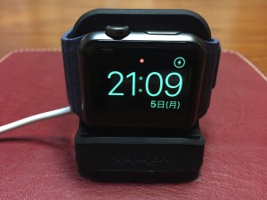 Spigen® Apple Watch スタンド